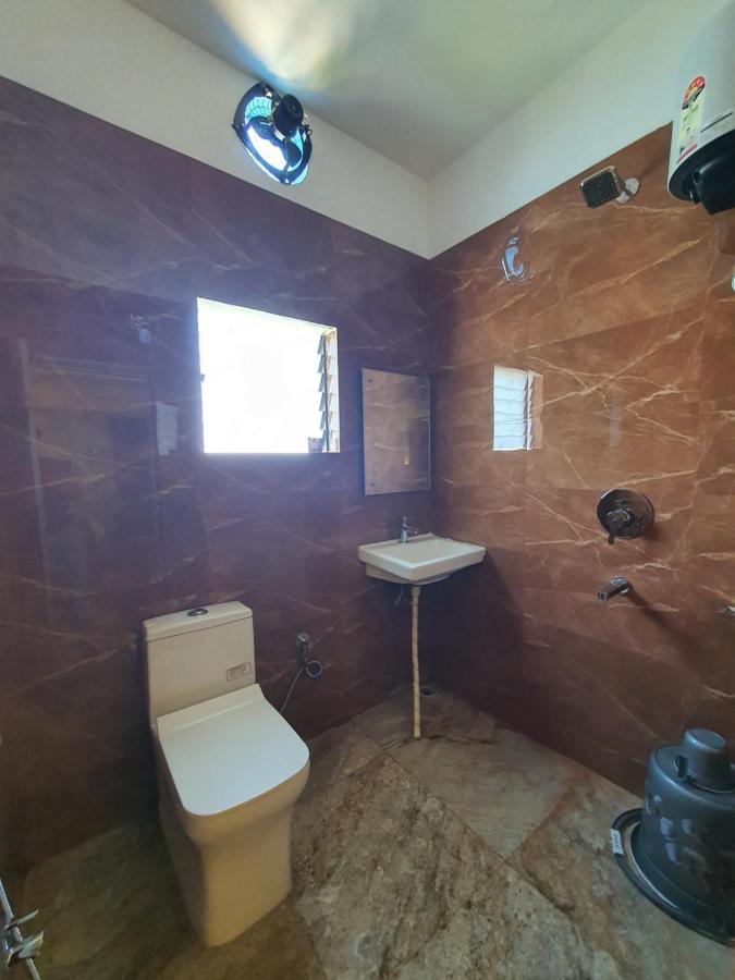 Hotel Deo Volente Sivasagar Экстерьер фото